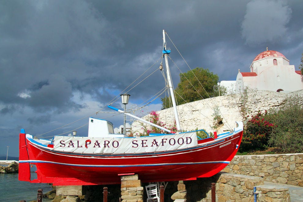Bateau de fruits de mer à Mykonos