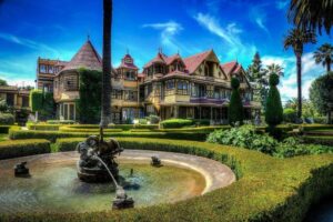 Winchester Mystery House