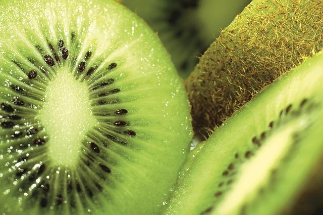 You are currently viewing Pour ceux qui ont des problèmes de salle de bain, mangez un kiwi.  Ou deux