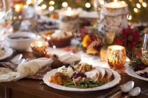 Thanksgiving plate with mashed potatoes