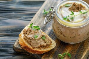 Liver pâté with bread