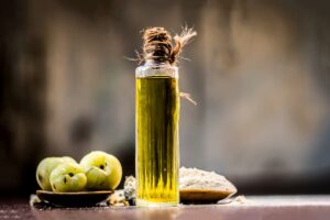 Soin de beauté à l'huile d'Amla pour tous les types de cheveux