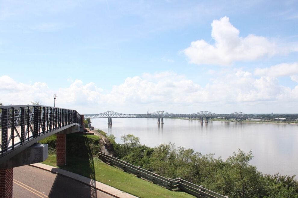 Surplombant le fleuve Mississippi depuis Natchez