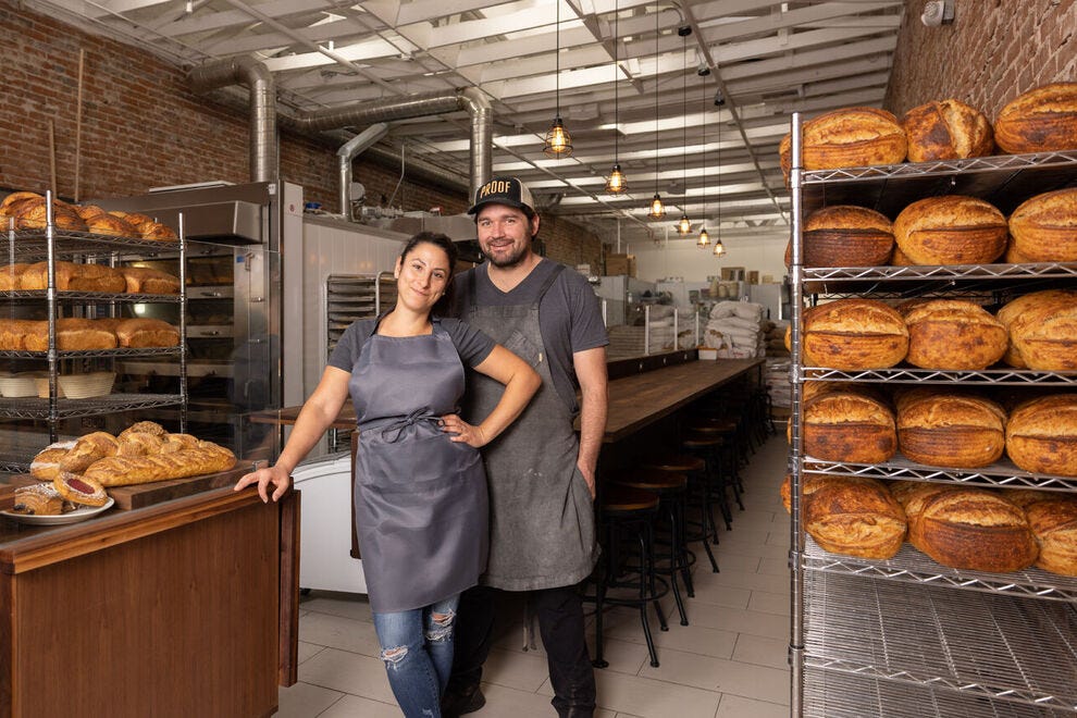 Jonathan Przybyl et Amanda Abou-Eid sont copropriétaires de Proof Bread