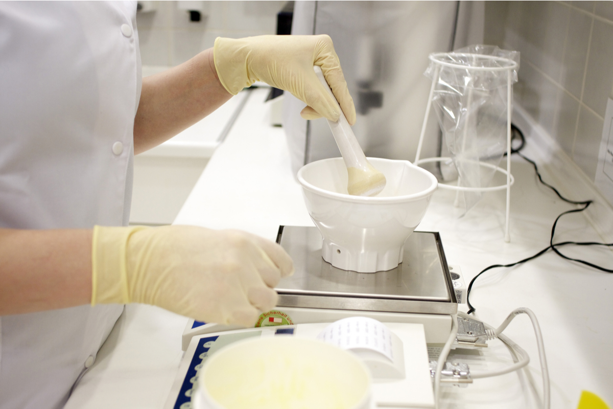 Qu'est-ce qu'une préparation galénique ? Tout savoir sur les recettes de préparations officinales