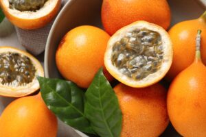 Granadille jaune ou fruit de la passion, un fruit qui favorise la détente