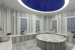 Avantages, types et procédure traditionnelle du bain turc